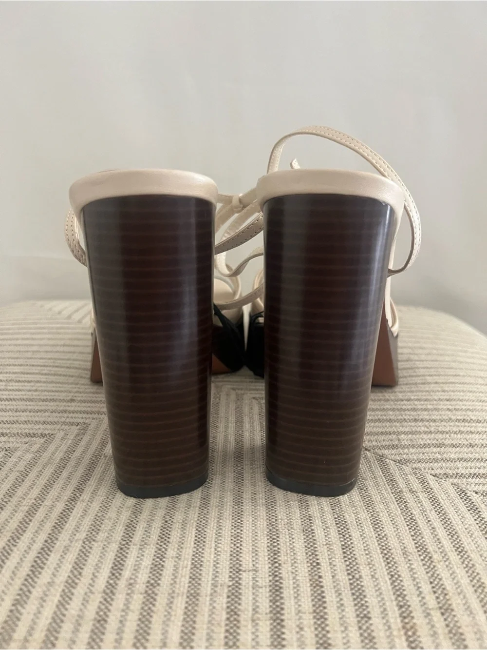 NWT Zara Leather Ecru Platform Block Heel Sandals 9